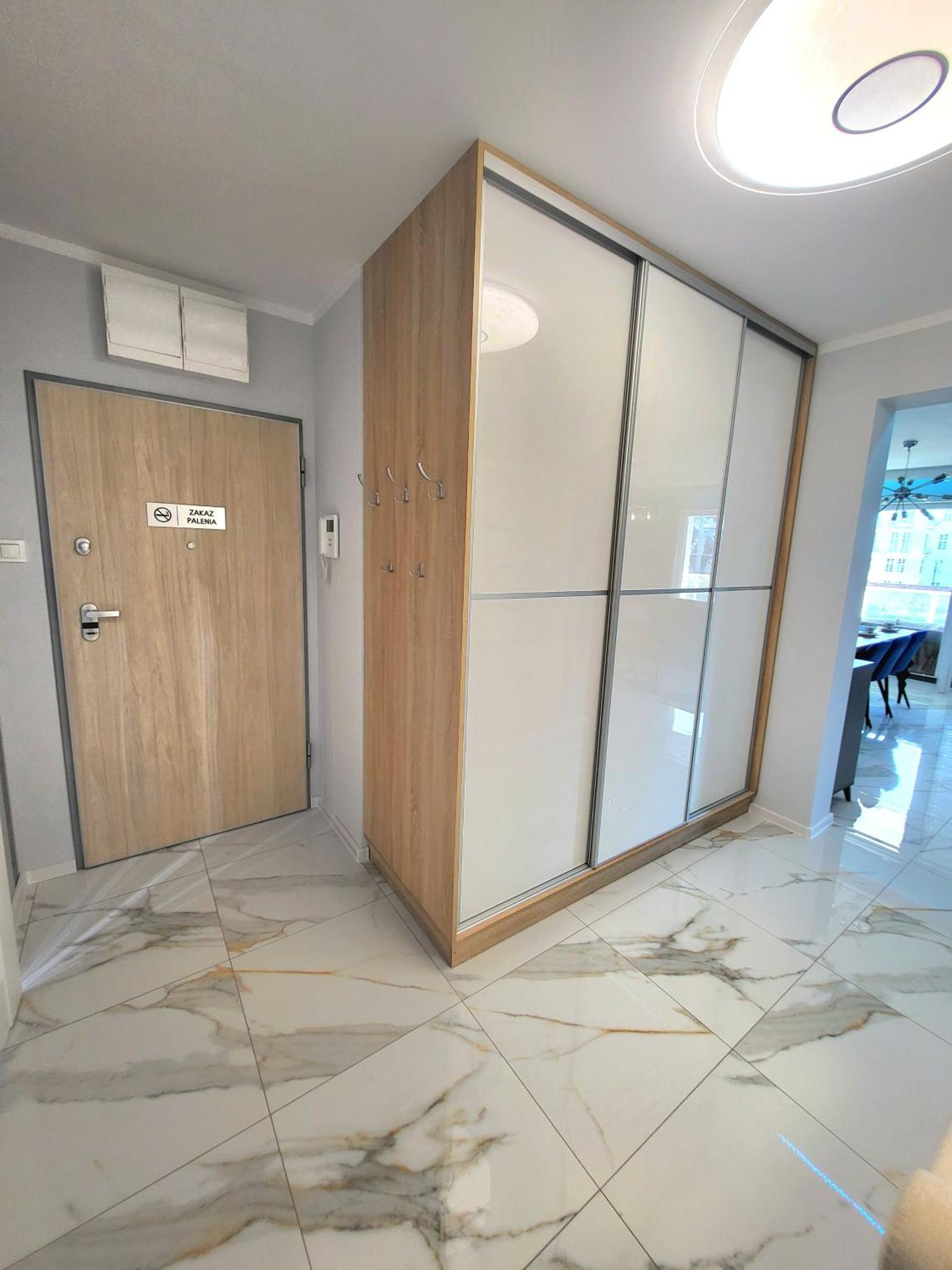 Luksusowy Apartament Ksiecia Witolda Lägenhet Wrocław Exteriör bild