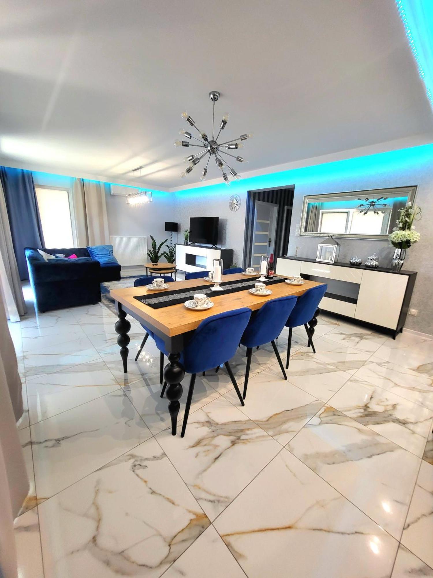 Luksusowy Apartament Ksiecia Witolda Lägenhet Wrocław Exteriör bild